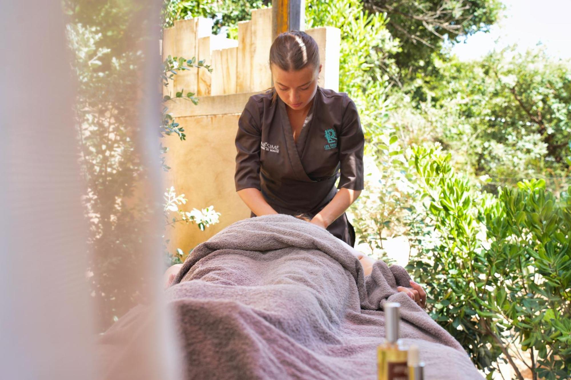 Les Regalia Hotel & Spa Sainte-Lucie de Porto-Vecchio ภายนอก รูปภาพ