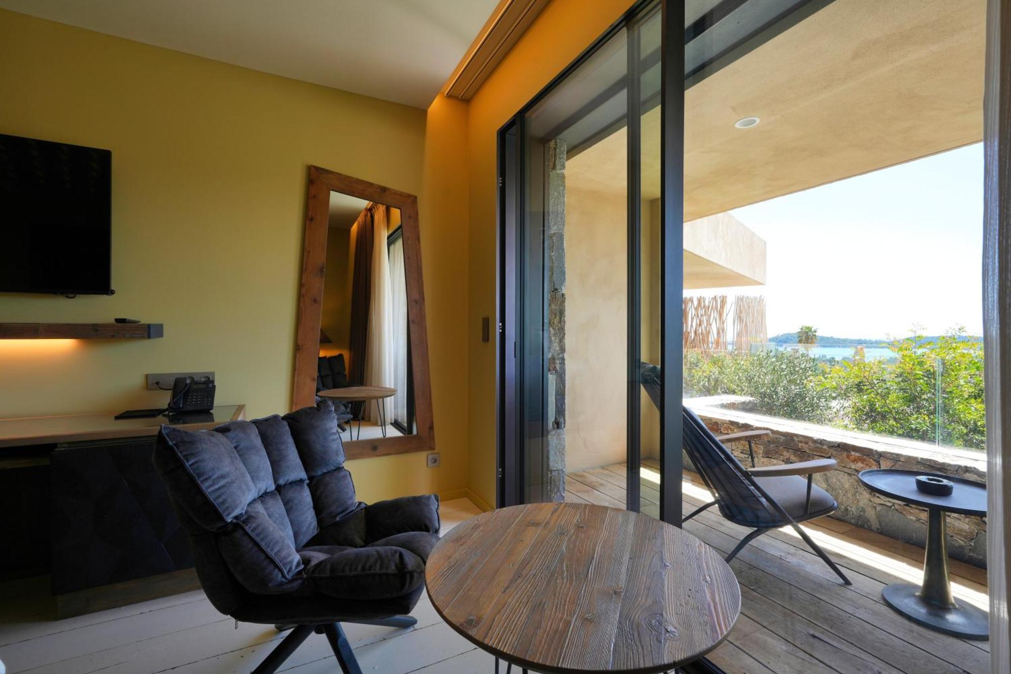 Les Regalia Hotel & Spa Sainte-Lucie de Porto-Vecchio ภายนอก รูปภาพ