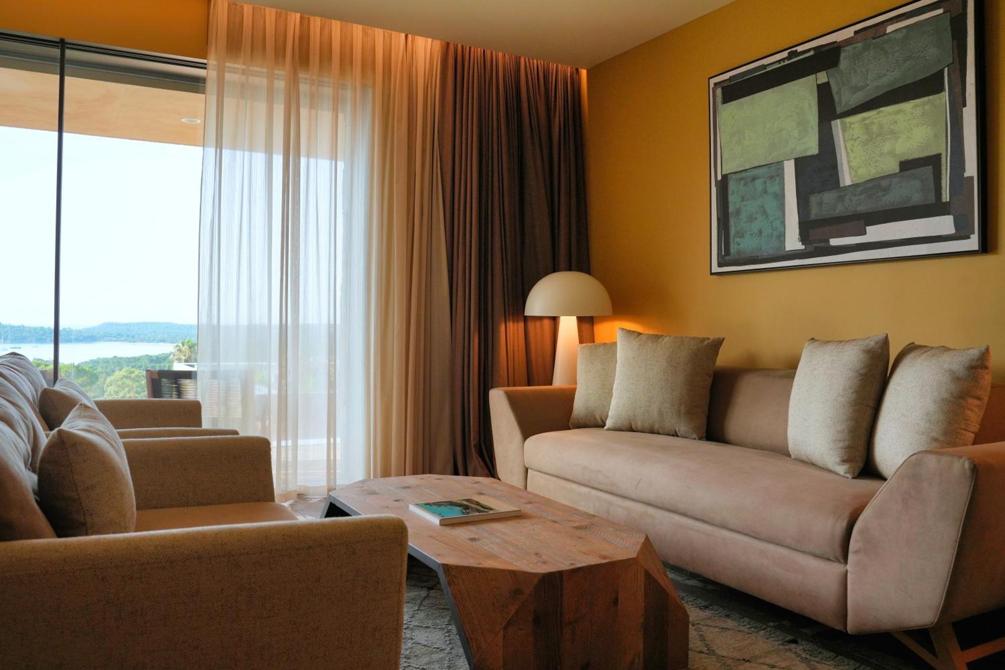 Les Regalia Hotel & Spa Sainte-Lucie de Porto-Vecchio ภายนอก รูปภาพ