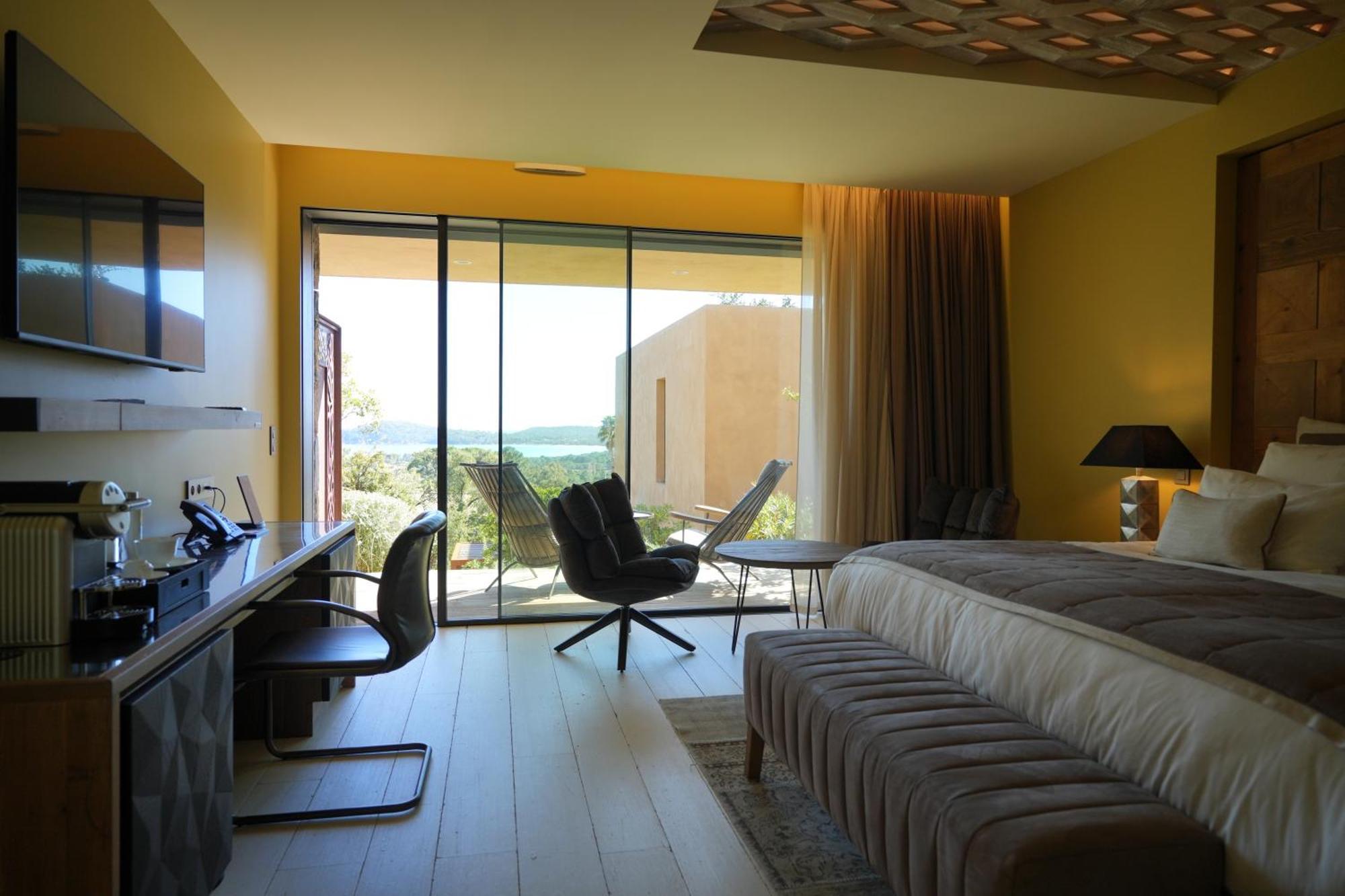 Les Regalia Hotel & Spa Sainte-Lucie de Porto-Vecchio ภายนอก รูปภาพ